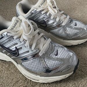Nike Air Pegasus White and Silver Sneakers
